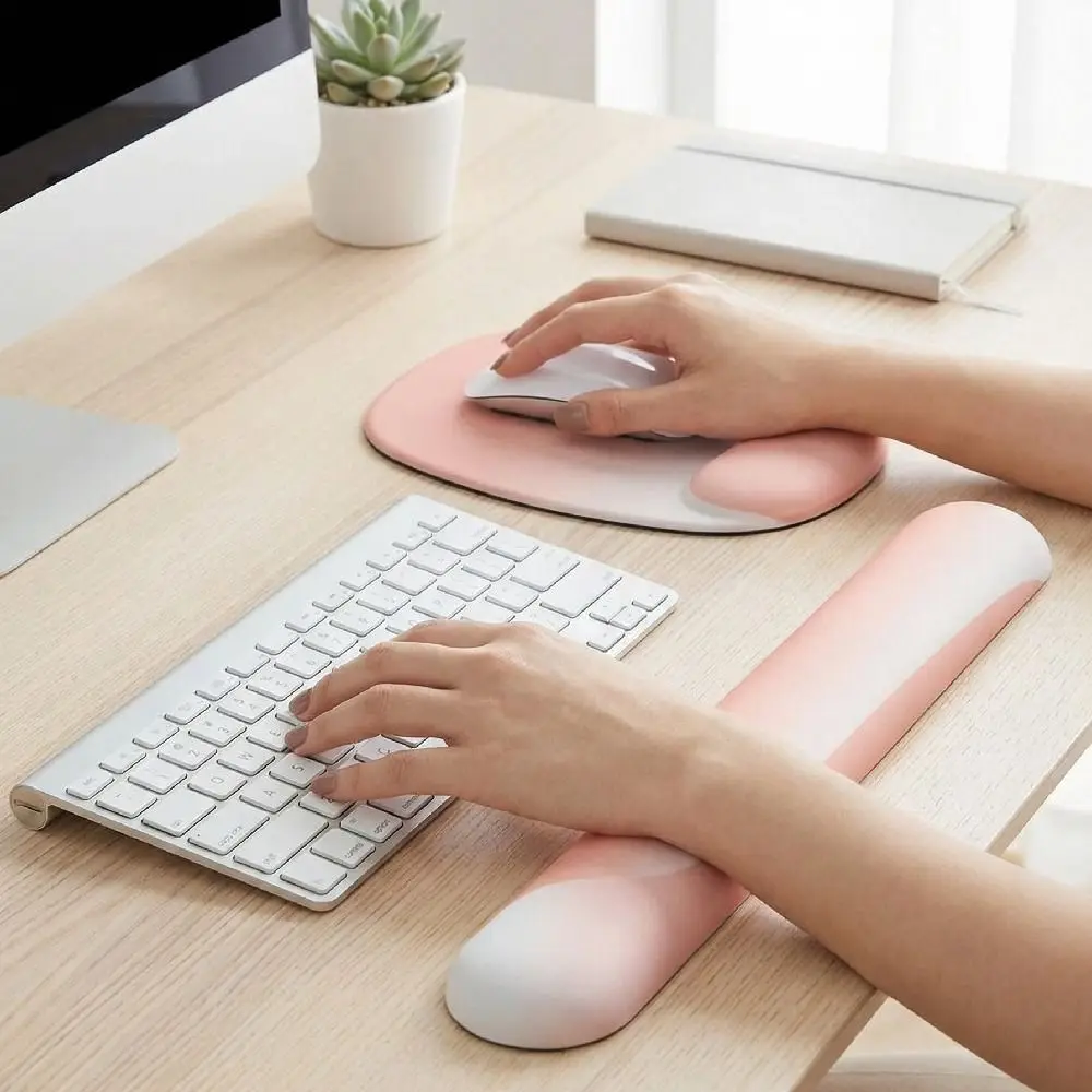 Ergonomic Wrist Support Mouse Pad Slow Rebound Non-Slip Wrist Rest Pad Comfortable Soft Hand Support Pillow Computer Accessories
Ergonomic Wrist Support Mouse Pad Slow Rebound Non-Slip Wrist Rest Pad Comfortable Soft Hand Support Pillow Computer Accessories