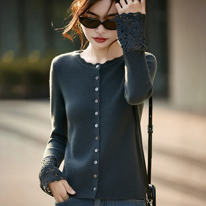 100% Merino Wool O-neck Cardigan Women's Clothes Autumn and Winter Fashion Openwork Embroidered Sweater Cardigan Women
100% Merino Wool O-neck Cardigan Women's Clothes Autumn and Winter Fashion Openwork Embroidered Sweater Cardigan Women