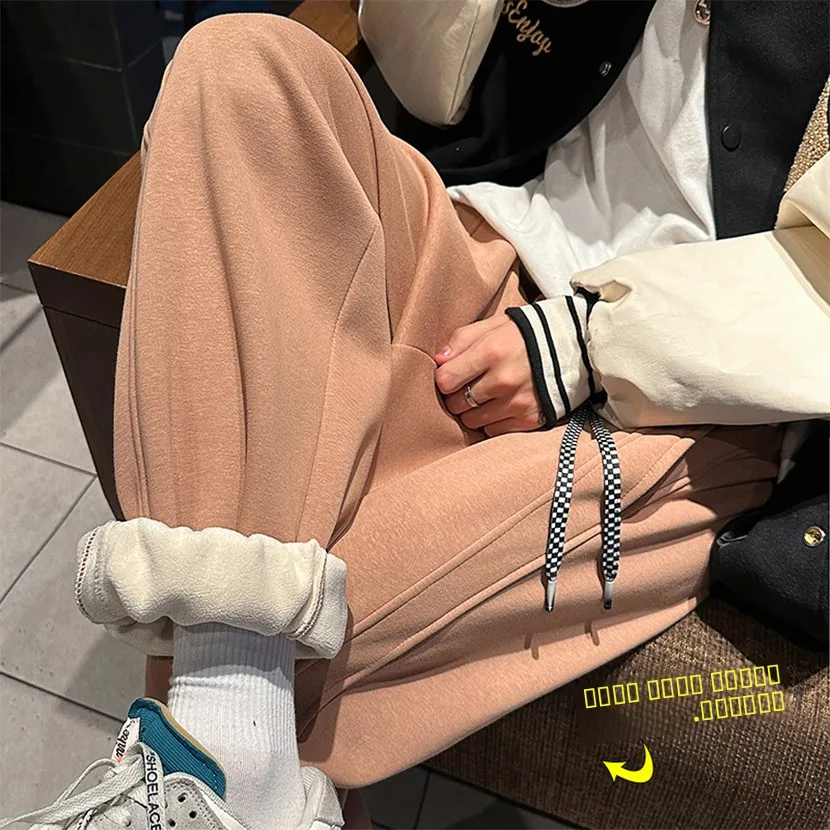 Мужские утепленные спортивные брюки на флисовой подкладке, осенне-зимние свободные повседневные длинные брюки с манжетами, модные брендовые спортивные штаны
Мужские утепленные спортивные брюки на флисовой подкладке, осенне-зимние свободные повседневные длинные брюки с манжетами, модные брендовые спортивные штаны