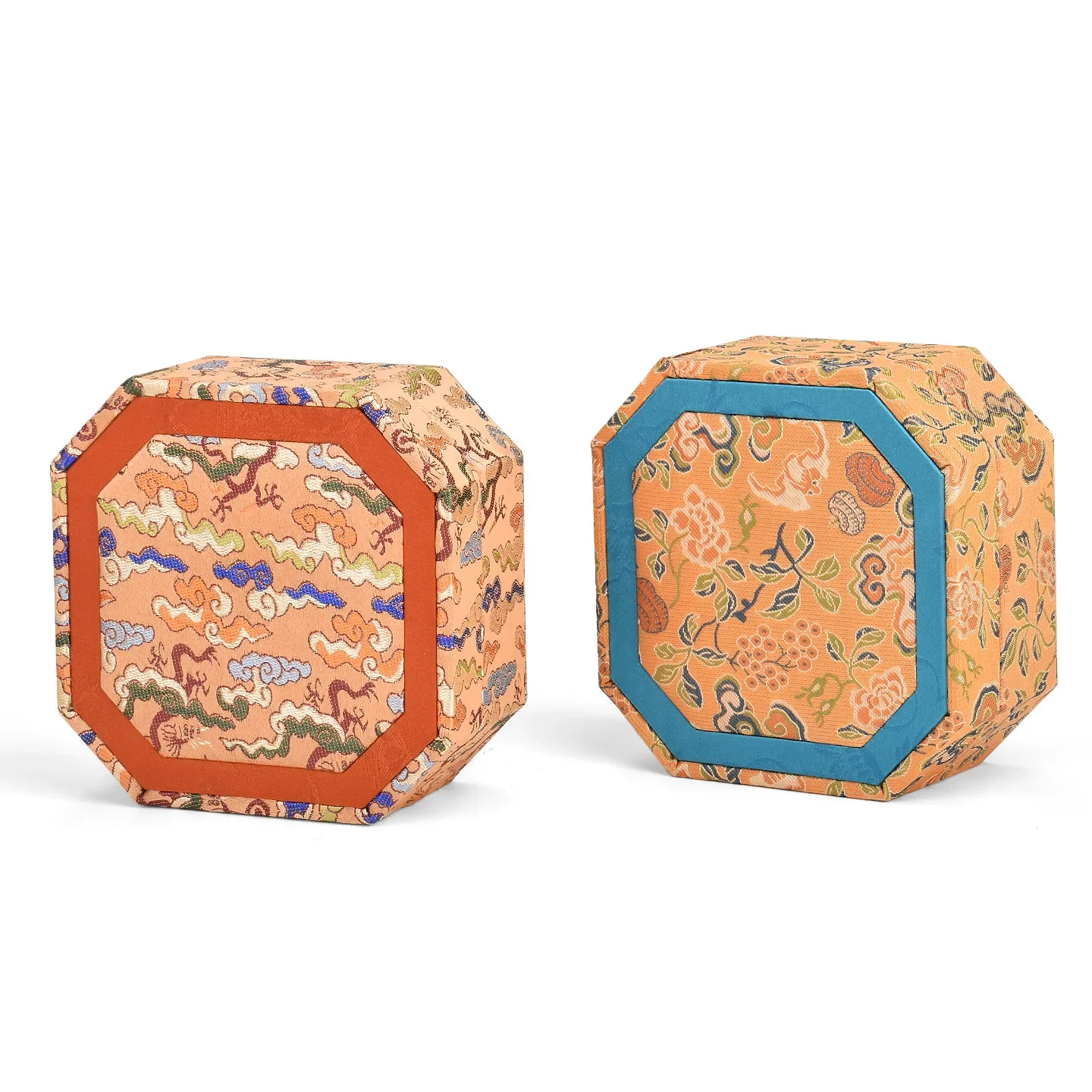 Chinese style jewelry box with lid, pendant, bracelet, storage, jade, cultural relics display, amber, and Song brocade box
Chinese style jewelry box with lid, pendant, bracelet, storage, jade, cultural relics display, amber, and Song brocade box