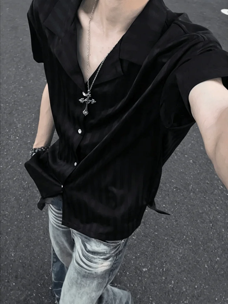 Naples Black Cuban Collar Ice Silk Short Sleeve Shirt Men Summer Drape Cool Feeling Cleanfit Stripe Shirt Loose Fit Breathable
Naples Black Cuban Collar Ice Silk Short Sleeve Shirt Men Summer Drape Cool Feeling Cleanfit Stripe Shirt Loose Fit Breathable