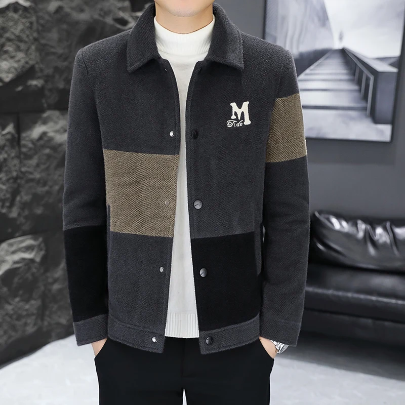 Men's Woolen Coat Short Thickened Autumn Winter New Style Fashionable Korean Version Youth Clothing Standard Fit Straight Hem
Men's Woolen Coat Short Thickened Autumn Winter New Style Fashionable Korean Version Youth Clothing Standard Fit Straight Hem
