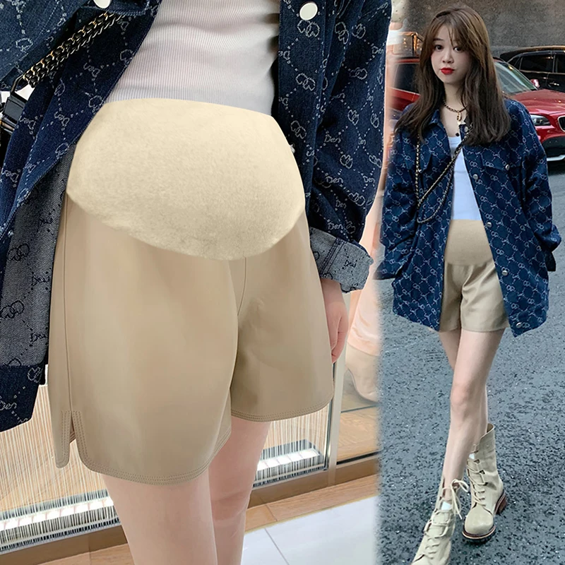 Maternity Faux Leather Shorts - Winter New Wide-Leg Booty Shorts with Plush Fleece Lining High-End Soft Outerwear Pregnancy
Maternity Faux Leather Shorts - Winter New Wide-Leg Booty Shorts with Plush Fleece Lining High-End Soft Outerwear Pregnancy
