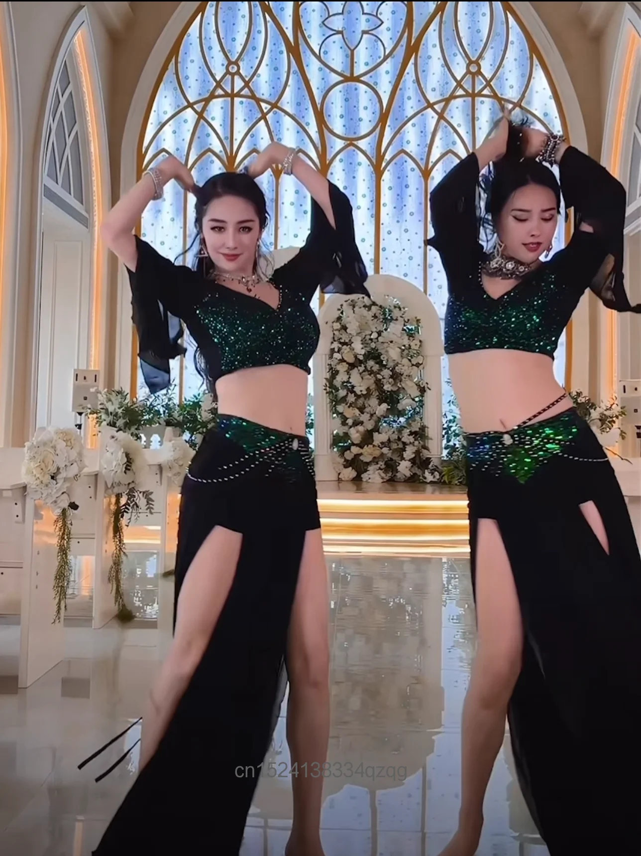 Elegant Women Belly Dance Outfit Shiny Long Skirt Female Group Dance Clothing Oriental Dance Top Skirt Sparkle Sequins Costumes
Elegant Women Belly Dance Outfit Shiny Long Skirt Female Group Dance Clothing Oriental Dance Top Skirt Sparkle Sequins Costumes