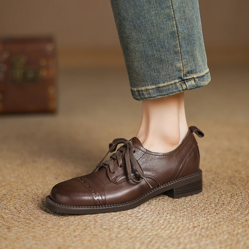 Genuine Leather Women Oxford Shoes Spring 2025 New Thick Heels Shoes Classic Lace-Up Vintage Office Dress High Heels Women Pumps
Genuine Leather Women Oxford Shoes Spring 2025 New Thick Heels Shoes Classic Lace-Up Vintage Office Dress High Heels Women Pumps