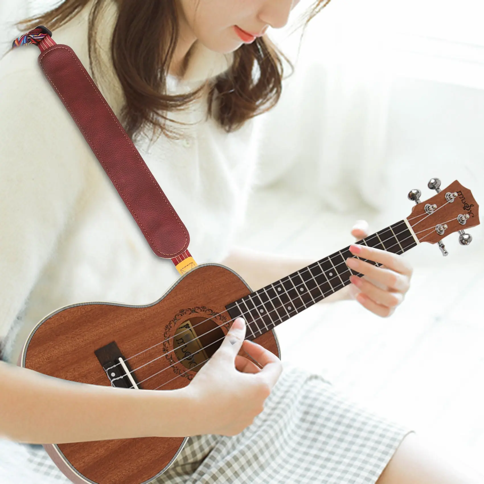 Longteam Ukulele Бесплатный перфорационный ремень Косой без хвоста для гавайской гитары Ремень для гавайской гитары Плечевой ремень Фортепиано (желтый этнический стиль)
Longteam Ukulele Бесплатный перфорационный ремень Косой без хвоста для гавайской гитары Ремень для гавайской гитары Плечевой ремень Фортепиано (желтый этнический стиль)