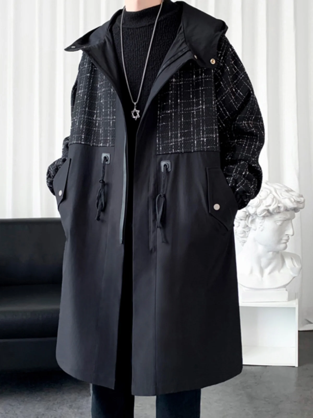 Мужское шерстяное пальто средней длины в клетку, выше колена, весна-осень, новая коллекция, стильная ветровка в французском стиле, рабочая одежда, куртка 2025
Мужское шерстяное пальто средней длины в клетку, выше колена, весна-осень, новая коллекция, стильная ветровка в французском стиле, рабочая одежда, куртка 2025