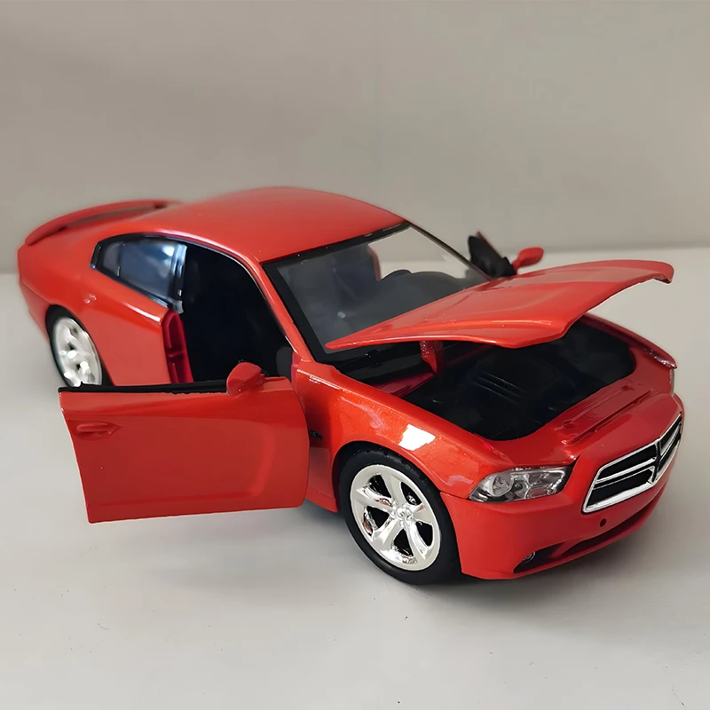 Motormaxtoy 1:24 Charger R/T 2011 Alloy Car Diecasts & Toy Vehicles Car Model Miniature Scale Model Car For Children
Motormaxtoy 1:24 Charger R/T 2011 Alloy Car Diecasts & Toy Vehicles Car Model Miniature Scale Model Car For Children