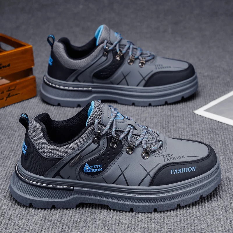 Мужская походная обувь, осенняя кожаная уличная противоскользящая износостойкая походная обувь на плоской подошве, новинка 2025 года, повседневная спортивная обувь для мужчин
Мужская походная обувь, осенняя кожаная уличная противоскользящая износостойкая походная обувь на плоской подошве, новинка 2025 года, повседневная спортивная обувь для мужчин
