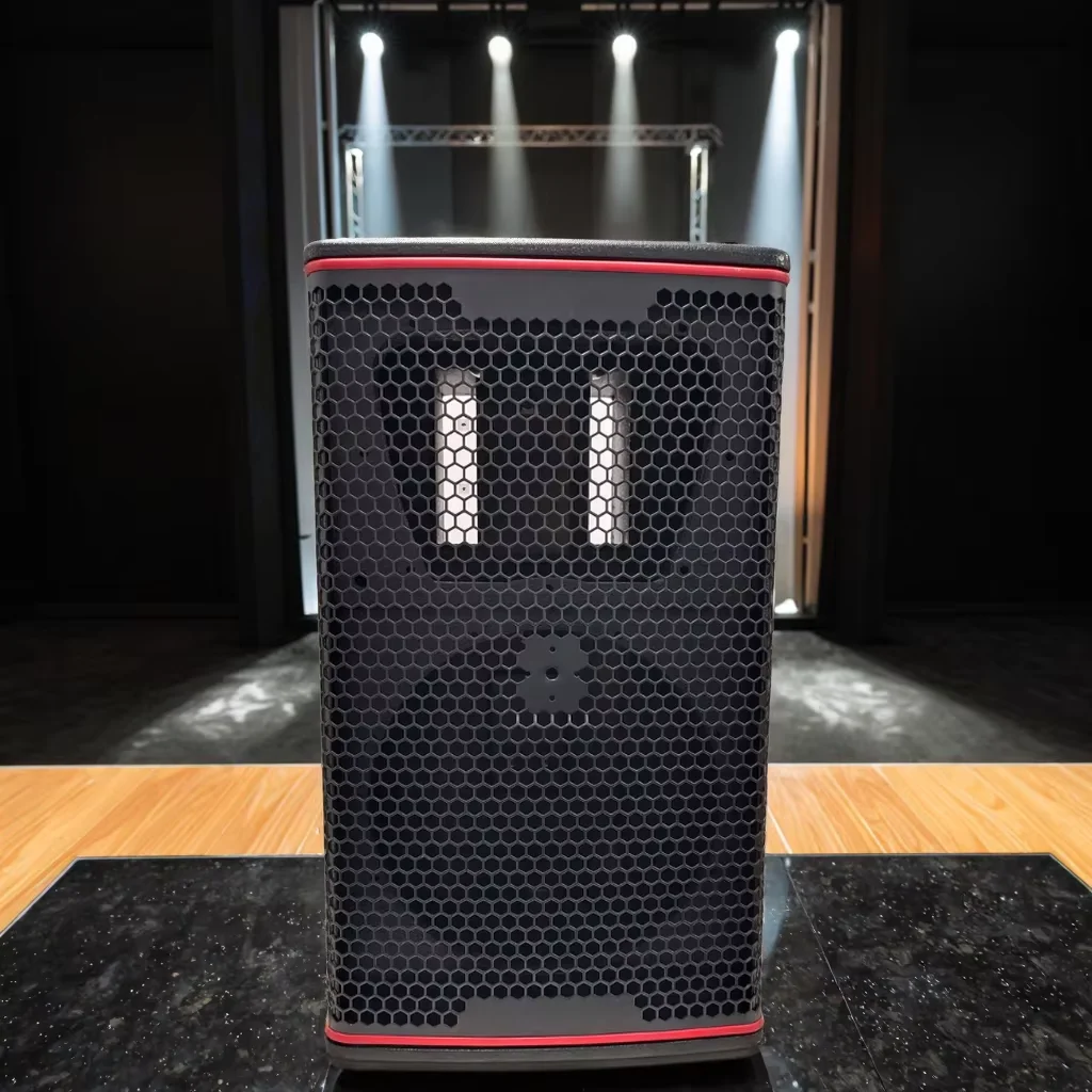 Black Color Professional Sound System Speaker Cabinet KP8052 Single 12 Inch Full Range Passive 2 Way Speaker Cabinet
Black Color Professional Sound System Speaker Cabinet KP8052 Single 12 Inch Full Range Passive 2 Way Speaker Cabinet