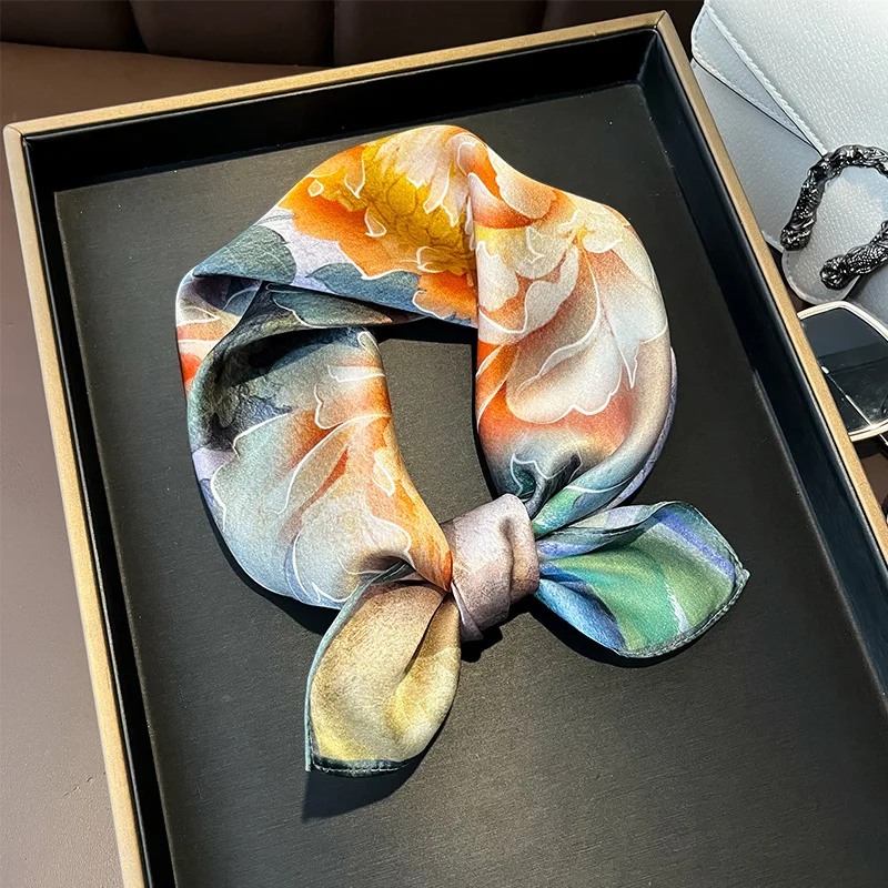 100% Real Silk Scarf Luxury Shawl 2025 Designer Floral Print Square Neckerchief Female Hijab Women Bandana Headband
100% Real Silk Scarf Luxury Shawl 2025 Designer Floral Print Square Neckerchief Female Hijab Women Bandana Headband