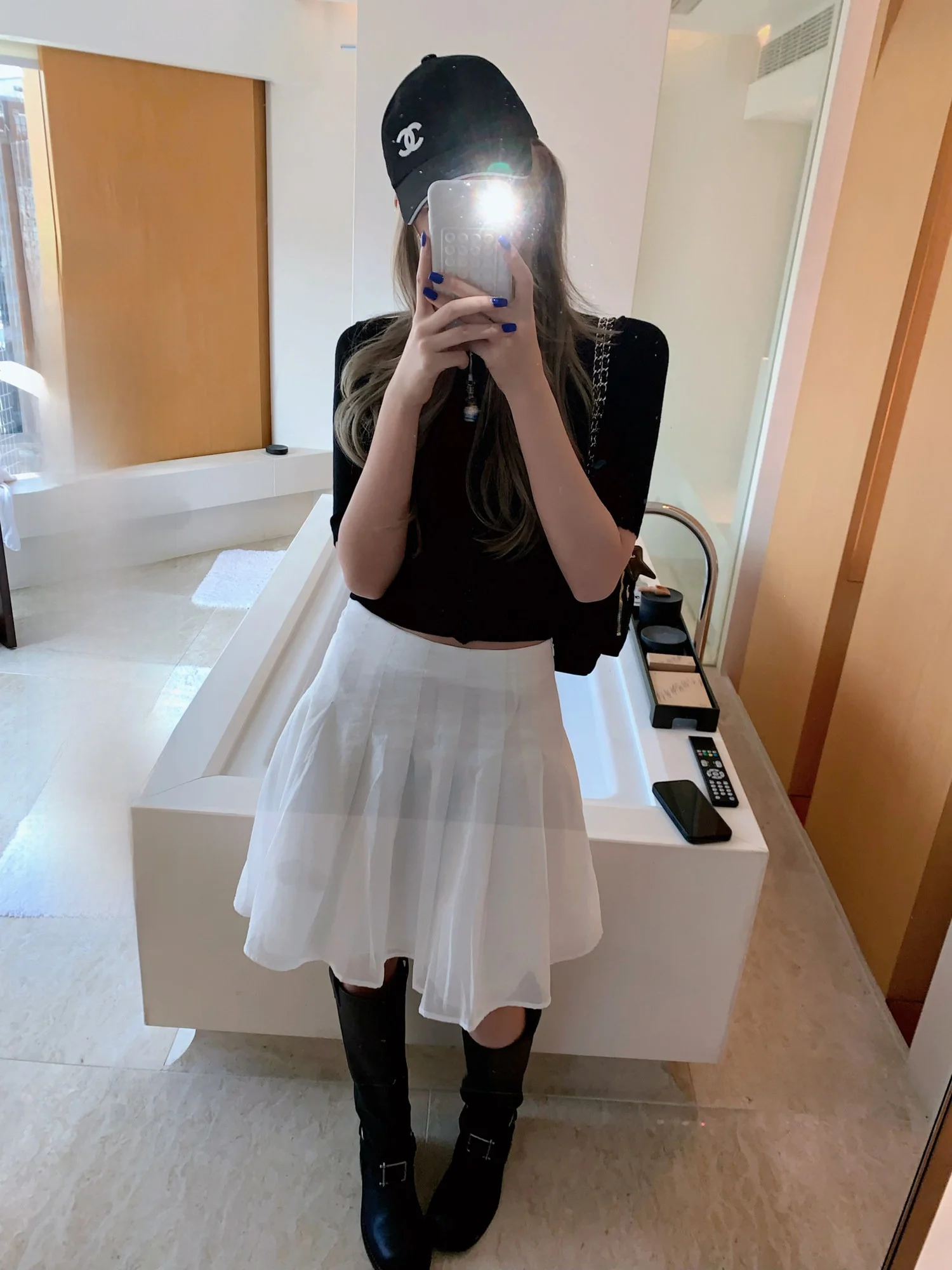 Slimming A-Line Skirt in with Pleats High Waist for Women Spring 2026 New Arrival Moonlight Waltz Series Casual Wear
Slimming A-Line Skirt in with Pleats High Waist for Women Spring 2026 New Arrival Moonlight Waltz Series Casual Wear