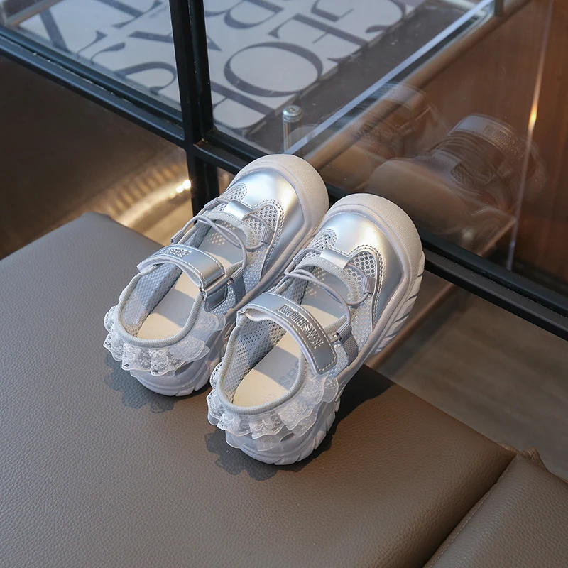 Children Mesh Shoes Boys Anti-kick Breathable Sandals Summer Hollow Design Girls Sport Shoes Kids Beach Sandals
Children Mesh Shoes Boys Anti-kick Breathable Sandals Summer Hollow Design Girls Sport Shoes Kids Beach Sandals