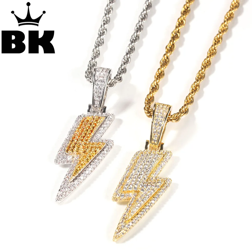 Мужское ожерелье с подвеской в виде молнии THE BLING KING, сверкающее ожерелье в стиле хип-хоп с кубическим цирконием, двойной цвет, очаровательные ювелирные изделия
Мужское ожерелье с подвеской в виде молнии THE BLING KING, сверкающее ожерелье в стиле хип-хоп с кубическим цирконием, двойной цвет, очаровательные ювелирные изделия