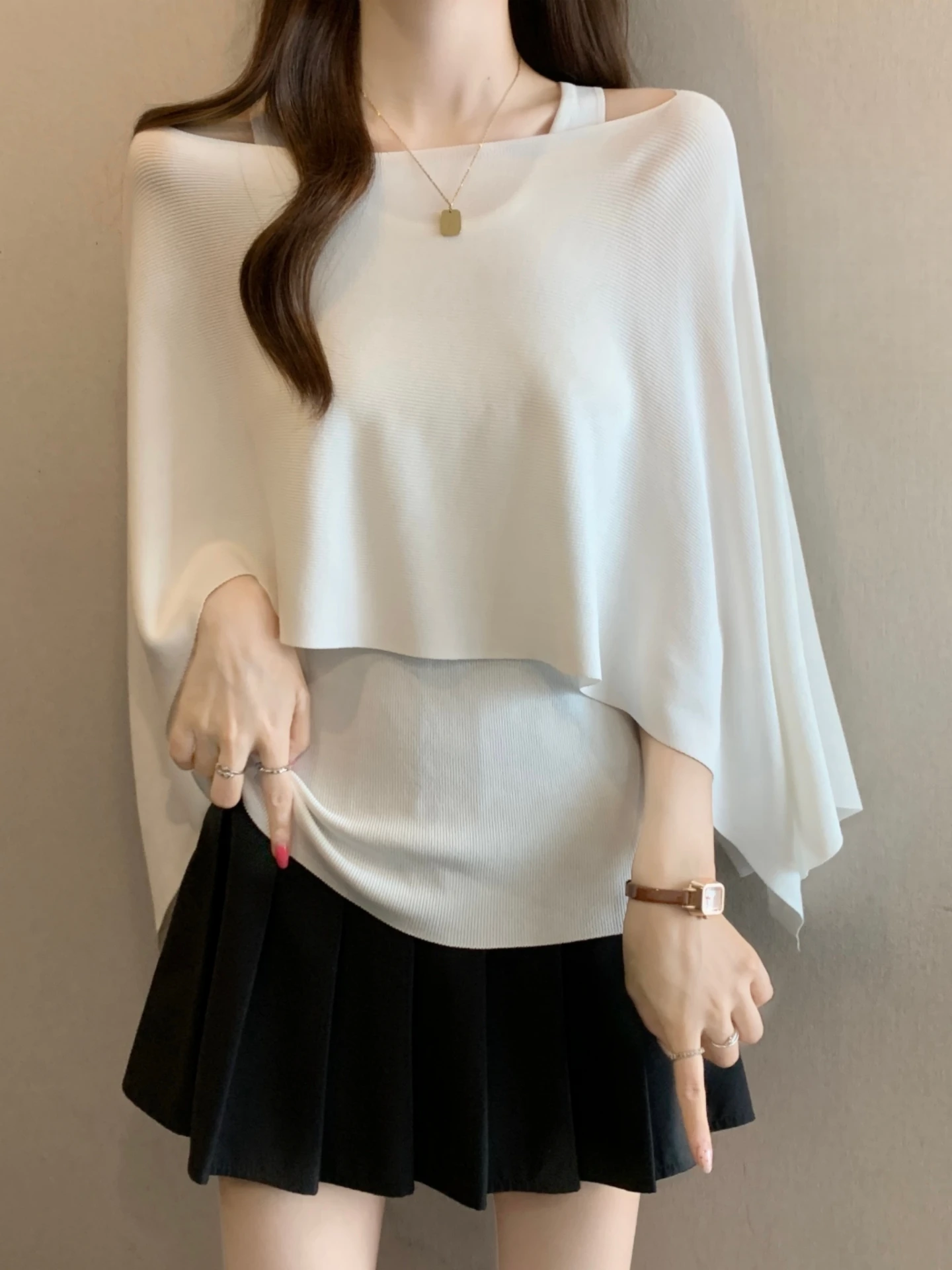 Ice Silk Knitted Set Women Summer 2026 plus Size Micro Plump MM Strap Vest Shoulder Shawl Top Two Piece Set Commute Style Kor...
Ice Silk Knitted Set Women Summer 2026 plus Size Micro Plump MM Strap Vest Shoulder Shawl Top Two Piece Set Commute Style Kor...