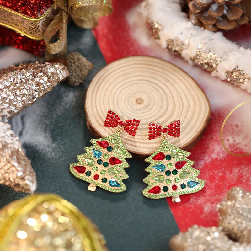 Exquisite Elegant Christmas Tree Rhinestone Earrings for Women Shining Stars Bow Pearl Earrings Party Jewellery Accessorie
Exquisite Elegant Christmas Tree Rhinestone Earrings for Women Shining Stars Bow Pearl Earrings Party Jewellery Accessorie