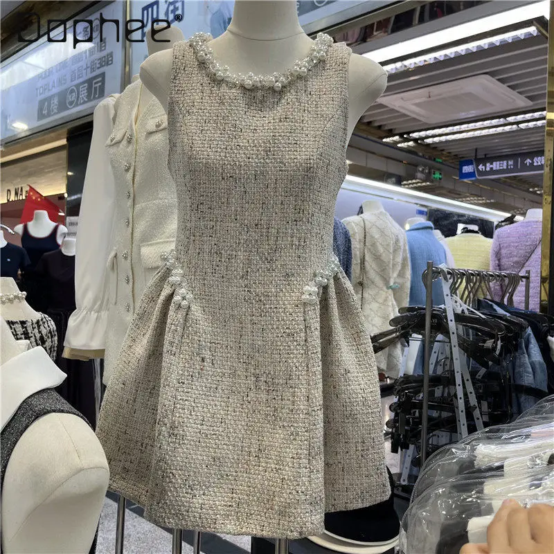 Heavy Beading Elegant Socialite Sleeveless Dress for Women Evening Dresses 2026 Spring New Slimming Round Neck Mini A-line Dress
Heavy Beading Elegant Socialite Sleeveless Dress for Women Evening Dresses 2026 Spring New Slimming Round Neck Mini A-line Dress