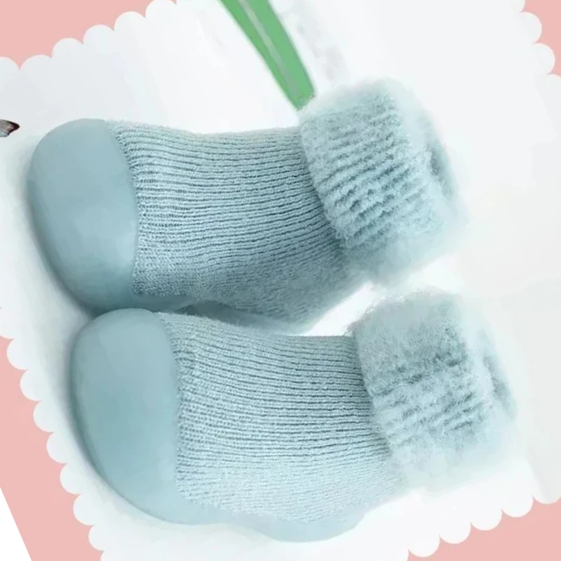 Милые классические стильные носки на мягкой подошве, утепленная теплая обувь с высоким берцем, новая детская утолщенная обувь для малышей, нескользящая детская домашняя обувь