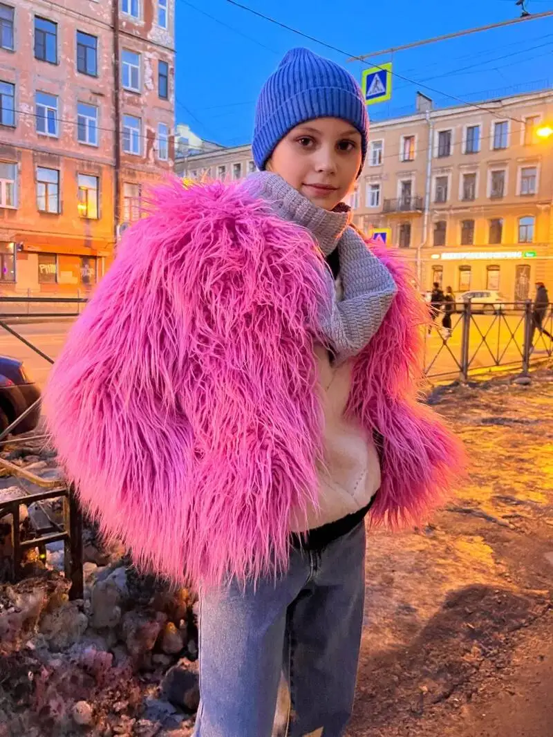 34 Colors 3XL Fur Coats Women Autumn Winter Top Fashion Faux Fur Coat Elegant Thick Warm Faux Fur Jackets For Women 2025 Top MA7
34 Colors 3XL Fur Coats Women Autumn Winter Top Fashion Faux Fur Coat Elegant Thick Warm Faux Fur Jackets For Women 2025 Top MA7