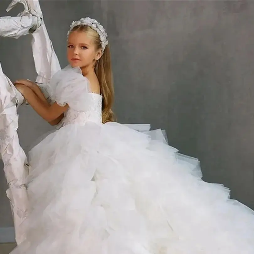 Customized Flower Girl Dress For Wedding Short Sleeve Tulle Tiered Floor Lenght Kids Birthday Party First Communion Ball Gowns
Customized Flower Girl Dress For Wedding Short Sleeve Tulle Tiered Floor Lenght Kids Birthday Party First Communion Ball Gowns