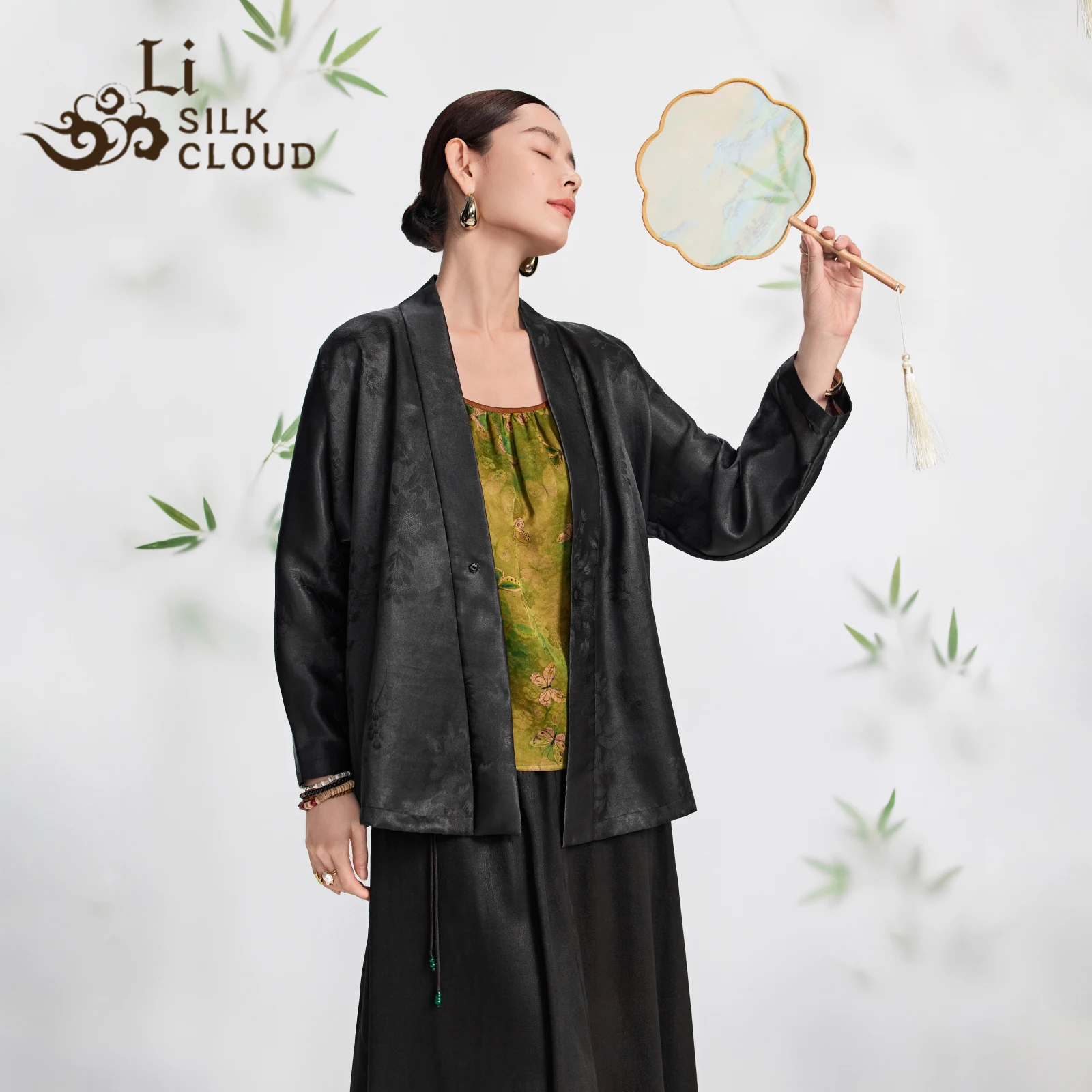 LI SILK CLOUD Верхняя одежда из 100% тутового шелка Xiangyunsha — классический китайский стиль, винтажные принты, легкая верхняя одежда
LI SILK CLOUD Верхняя одежда из 100% тутового шелка Xiangyunsha — классический китайский стиль, винтажные принты, легкая верхняя одежда