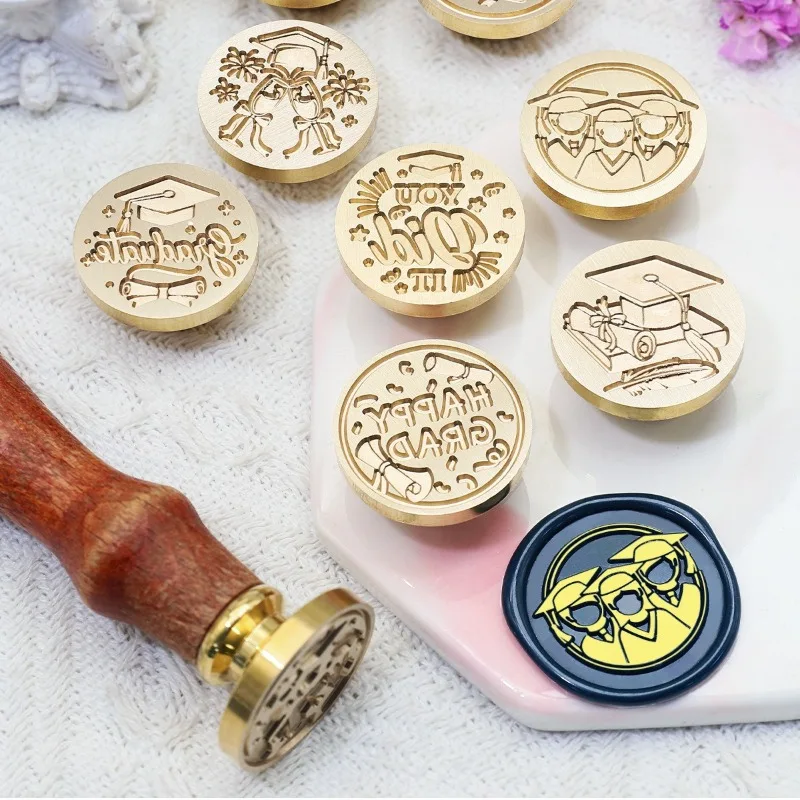 New Arrival Oucai Wax Seal Stamp Graduation Series Bachelor Cap Seal Head Creative Souvenir Gift for Graduation DIY Craft Decor
New Arrival Oucai Wax Seal Stamp Graduation Series Bachelor Cap Seal Head Creative Souvenir Gift for Graduation DIY Craft Decor