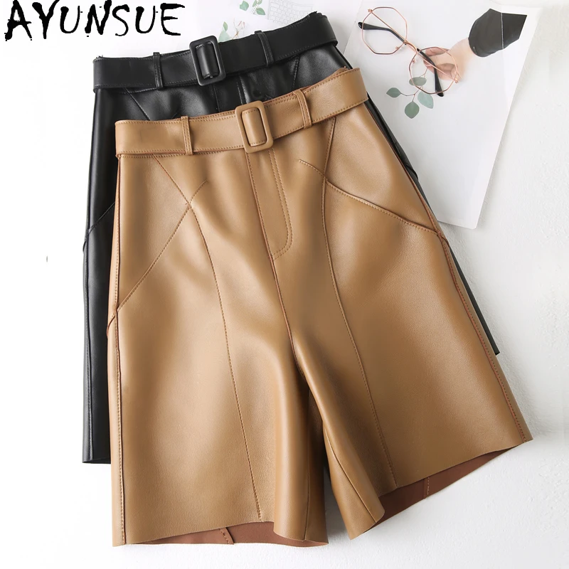 Ayunsue Real Leather Pants Women's Shorts 2022 Trend Slim High Waist Shorts Women Clothes Black Loose Wide-leg Short Femme
Ayunsue Real Leather Pants Women's Shorts 2022 Trend Slim High Waist Shorts Women Clothes Black Loose Wide-leg Short Femme