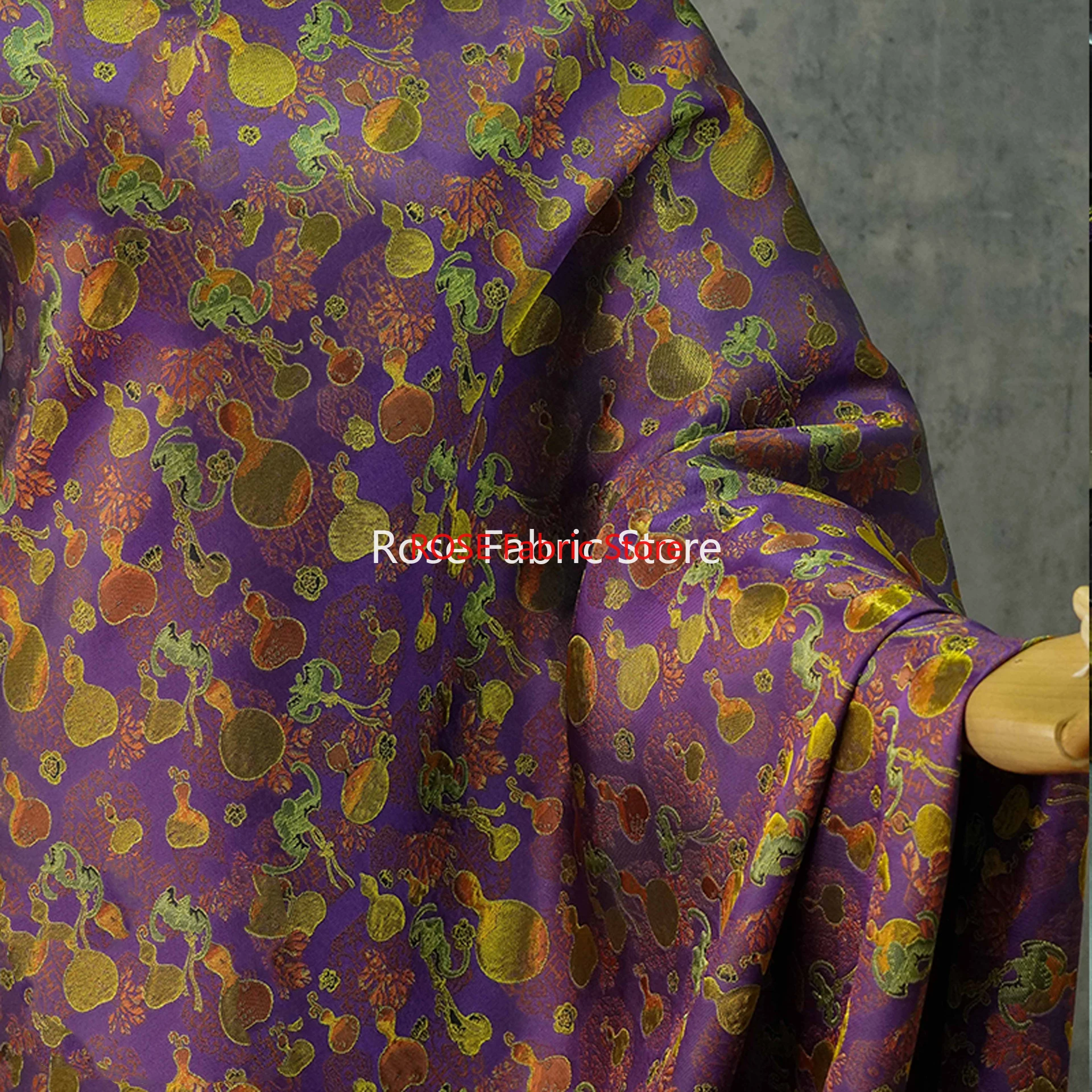 1-метровая парчовая жаккардовая ткань в китайском стиле, женская ретро-платье, жилет, сумка, декоративная швейная ткань 
1-метровая парчовая жаккардовая ткань в китайском стиле, женская ретро-платье, жилет, сумка, декоративная швейная ткань