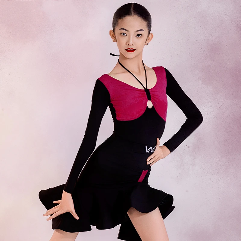 Детское платье для латинских танцев, костюм с длинными рукавами, тренировочное платье для девочек, черное платье с рыбьей косточкой, одежда для соревнований BL17286
Детское платье для латинских танцев, костюм с длинными рукавами, тренировочное платье для девочек, черное платье с рыбьей косточкой, одежда для соревнований BL17286