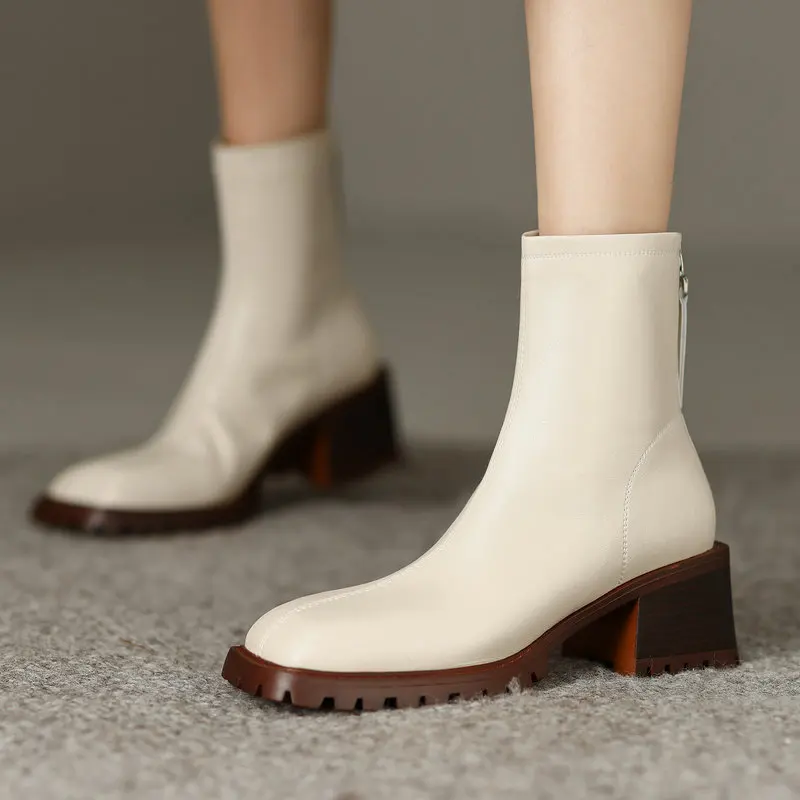 Women Ankle Boots Autumn Winter Office Ladies Thick High Heels Genuine Leather Square Toe Shoes Woman Size 34-40
Women Ankle Boots Autumn Winter Office Ladies Thick High Heels Genuine Leather Square Toe Shoes Woman Size 34-40