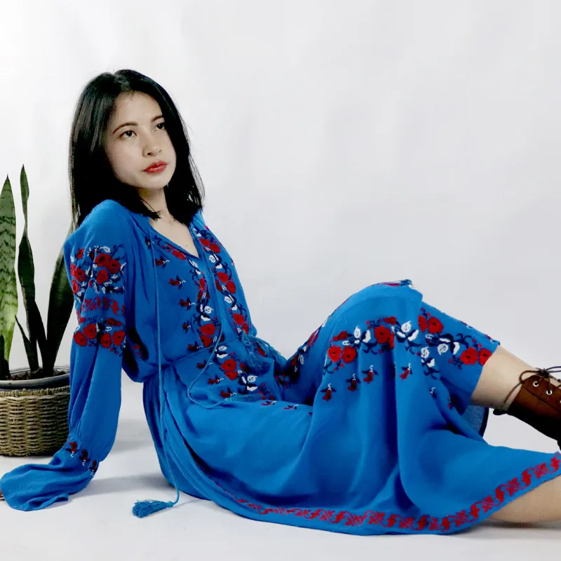 Blue Cotton Flower Embroidery Bohemian Dress High Waist Long Sleeve V-Neck Loose Fit Summer Autumn Spring Women's Dress
Blue Cotton Flower Embroidery Bohemian Dress High Waist Long Sleeve V-Neck Loose Fit Summer Autumn Spring Women's Dress