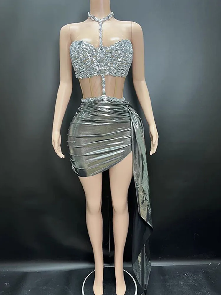 High Quality Hot Diamond Sexy Wrap Chest Irregular Wrap Buttocks Dress 2024 New Fashion Custom Women'S Clothing
High Quality Hot Diamond Sexy Wrap Chest Irregular Wrap Buttocks Dress 2024 New Fashion Custom Women'S Clothing