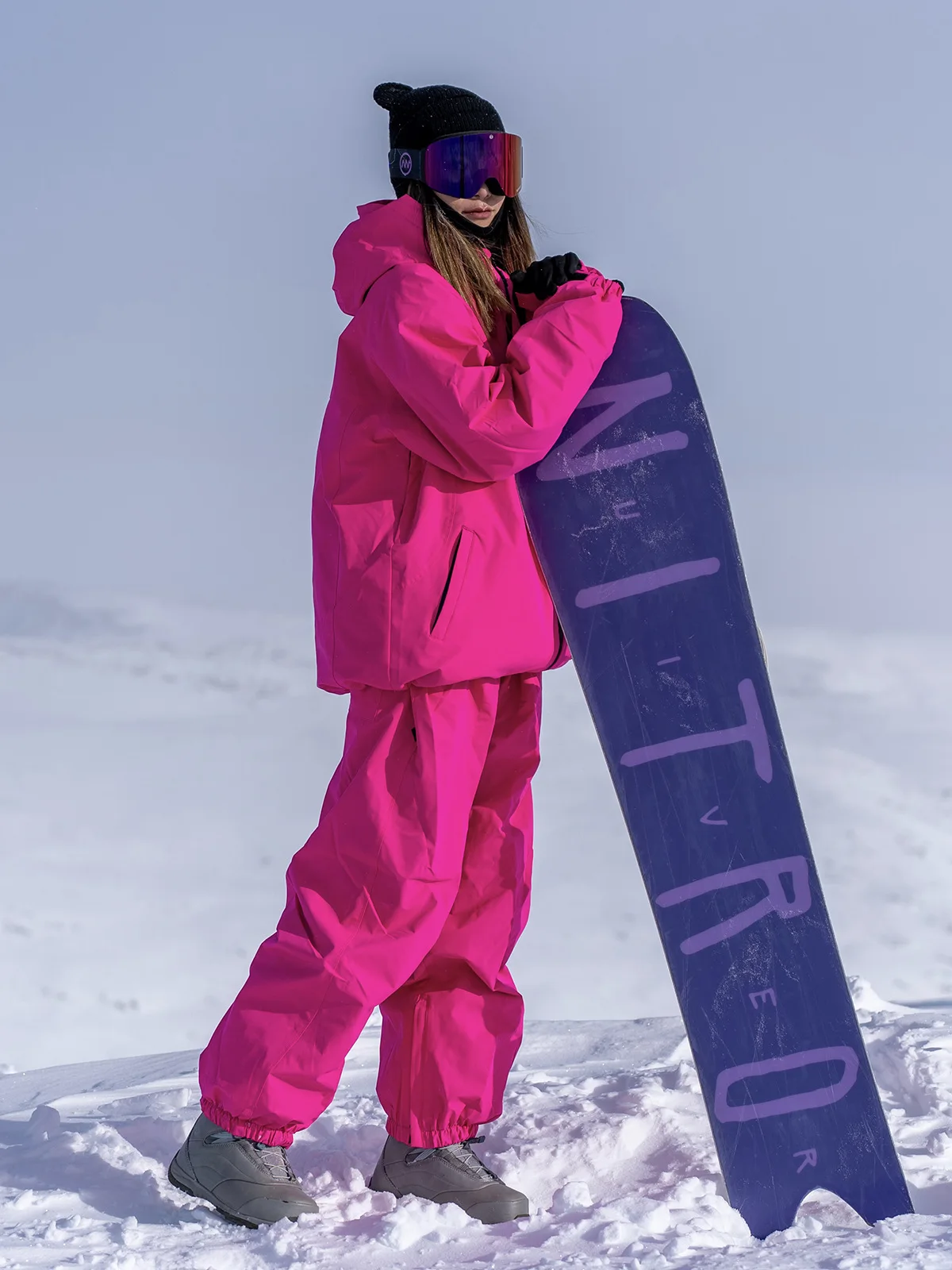 2025 New Snowboard Suit, Men's & Women's Loose-Fit Ski Jacket and Pants Set, Waterproof Heavily Insulated Winter Snowwear 019
2025 New Snowboard Suit, Men's & Women's Loose-Fit Ski Jacket and Pants Set, Waterproof Heavily Insulated Winter Snowwear 019