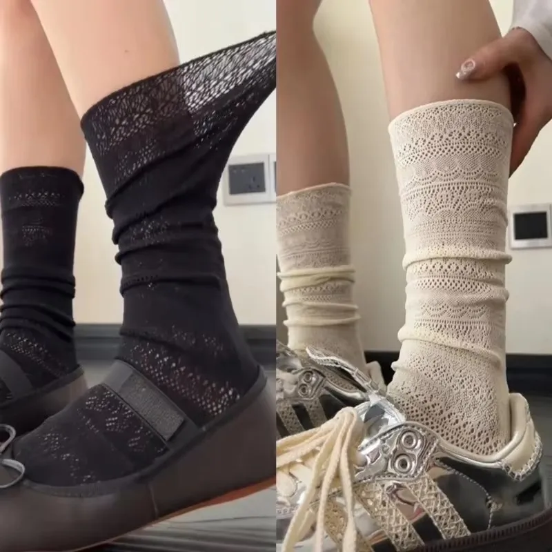Lolita Sweet White Pile Socks Women Mesh Hollowed Out Thin Nylon Silk Retro Flower Lace Socks Ladies Transparent Crew Socks
Lolita Sweet White Pile Socks Women Mesh Hollowed Out Thin Nylon Silk Retro Flower Lace Socks Ladies Transparent Crew Socks