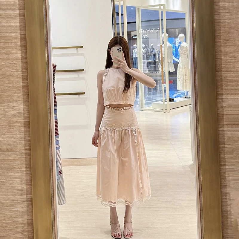 Summer New Pink Lace Trim Sleeveless Short Top Half Skirt Long Dress Set Luxury Minimalist Cotton Romantic Style for Women
Summer New Pink Lace Trim Sleeveless Short Top Half Skirt Long Dress Set Luxury Minimalist Cotton Romantic Style for Women