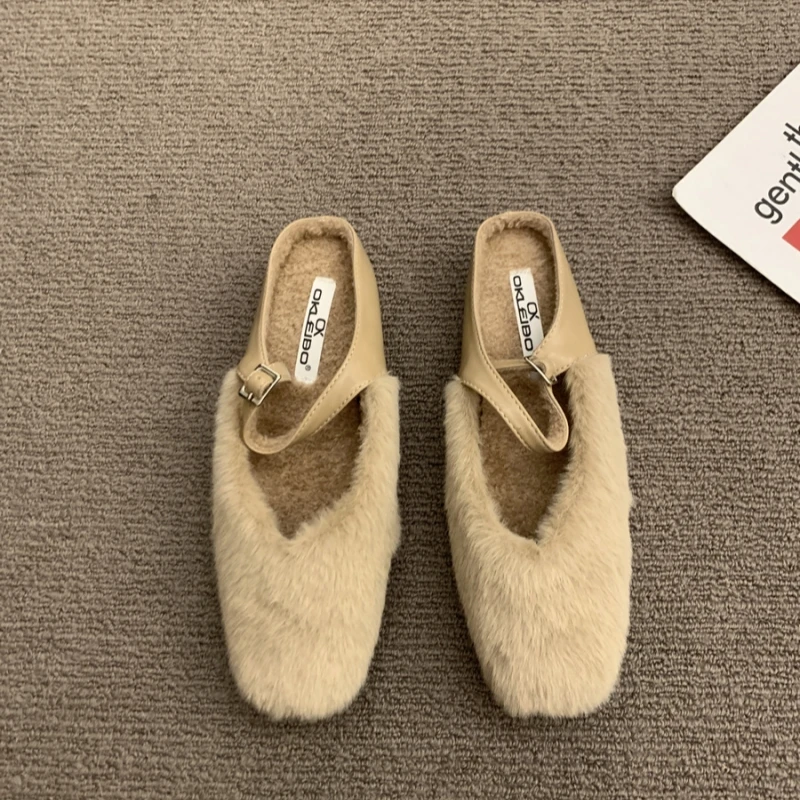Autumn and Winter Shoes French One line Slippers Plush Half Slippers Women's Shoes Winter Outwear Versatile Plush Single Shoes
Autumn and Winter Shoes French One line Slippers Plush Half Slippers Women's Shoes Winter Outwear Versatile Plush Single Shoes