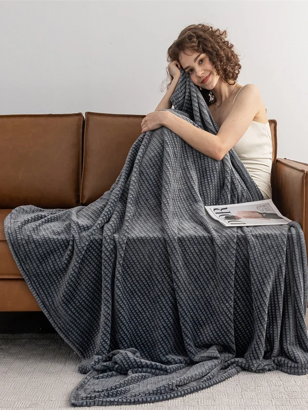 New Arrival Small Blanket Office Naptime Casual Couch Bed Decorative Coverlet Lightweight Polyester Fiber Knitted Blanket
New Arrival Small Blanket Office Naptime Casual Couch Bed Decorative Coverlet Lightweight Polyester Fiber Knitted Blanket