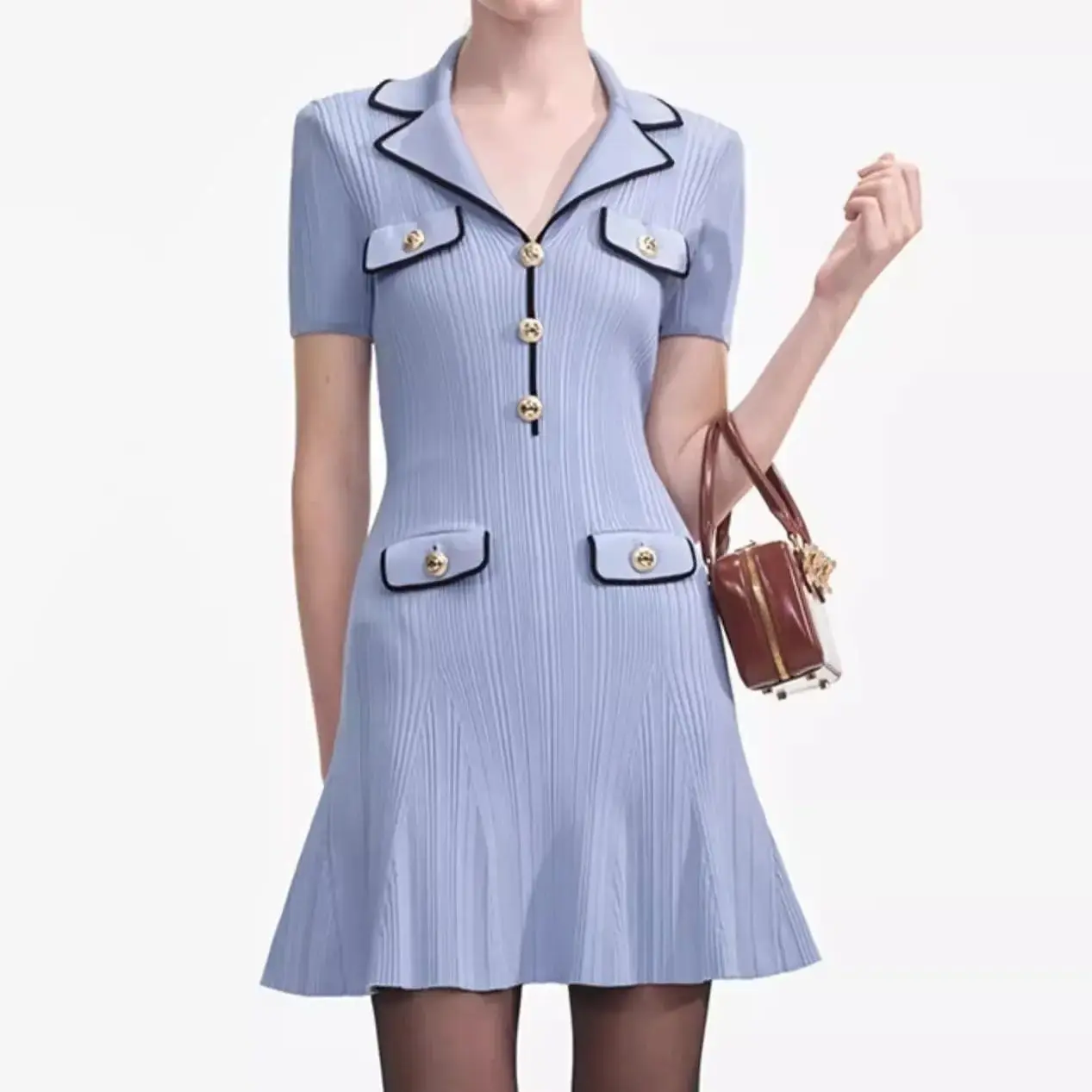 2025 spring and summer new mist blue commuter temperament small fragrance wind lapel waist knit dress woman
2025 spring and summer new mist blue commuter temperament small fragrance wind lapel waist knit dress woman