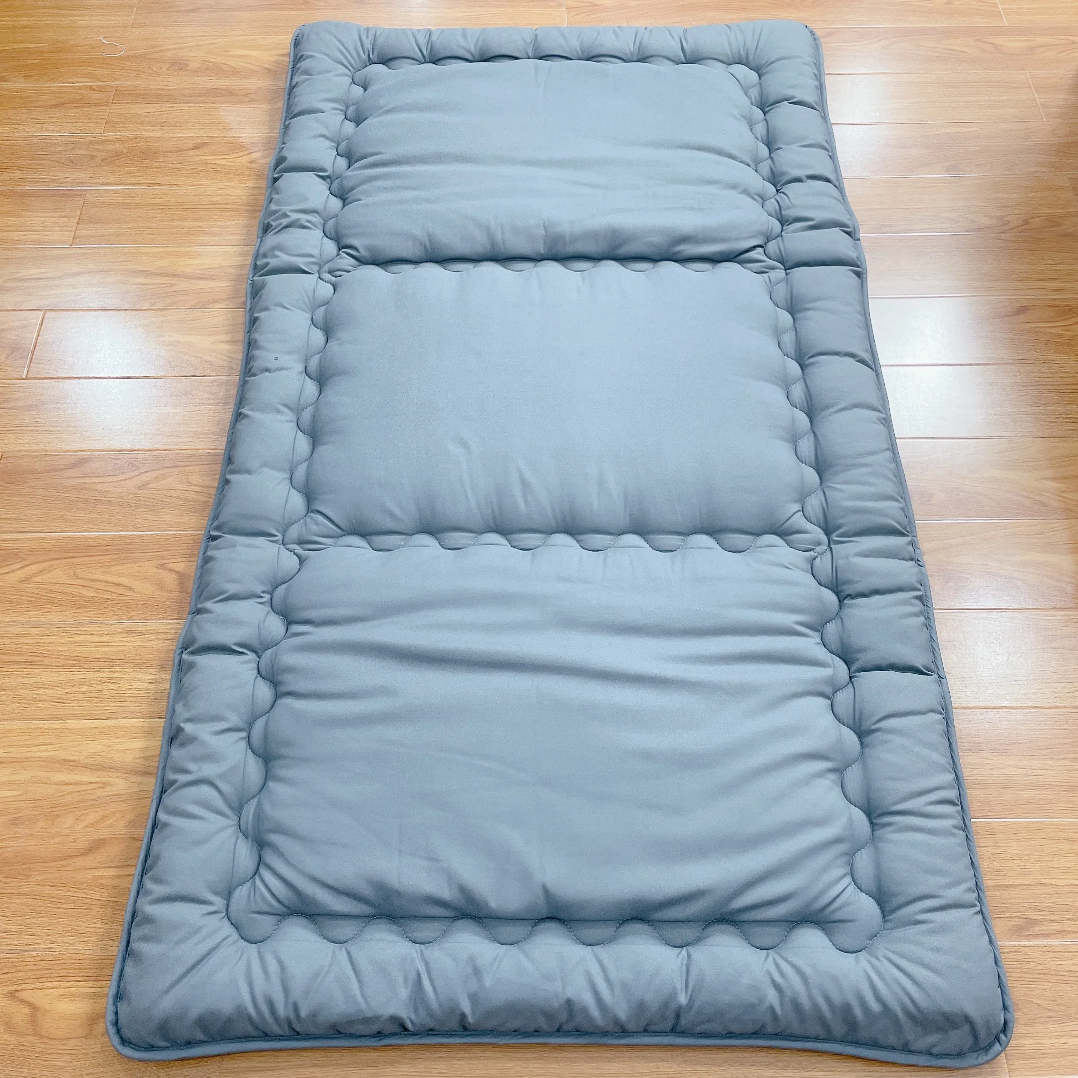Portable Camping Mattress Tatami Floor Futon Mat Kids Sleeping Pad Folding Roll up Floor Lounger
Portable Camping Mattress Tatami Floor Futon Mat Kids Sleeping Pad Folding Roll up Floor Lounger