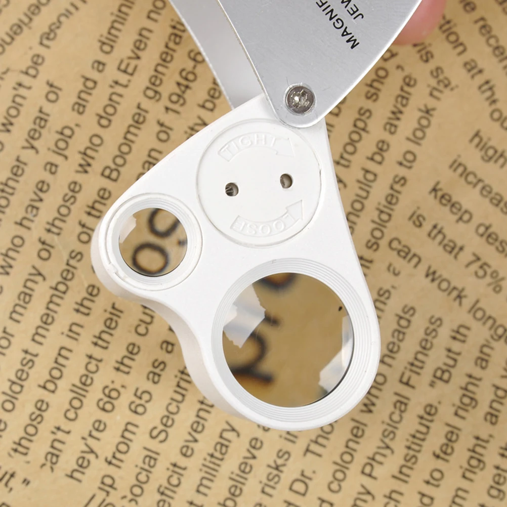 Portable LED Double-multiple Magnifier 30X 60X Heart-shaped Loupe 2 LEDs for Jewelry Circuit Board Coins Stamps Industrial Use
Portable LED Double-multiple Magnifier 30X 60X Heart-shaped Loupe 2 LEDs for Jewelry Circuit Board Coins Stamps Industrial Use