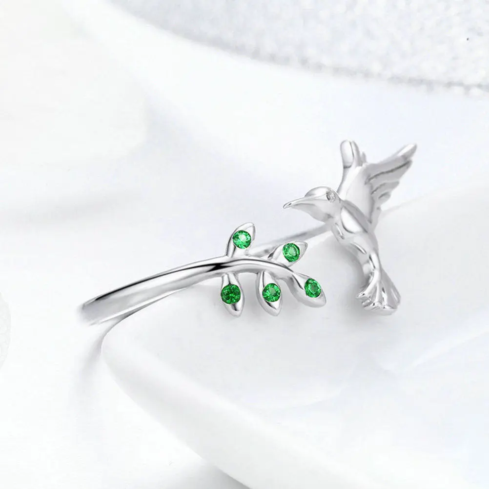 Open Finger Ring Women Hummingbird Leaves Design Adjustable Lightweight Elegant Ring Jewelry for Daily Wear Girls Teen
Open Finger Ring Women Hummingbird Leaves Design Adjustable Lightweight Elegant Ring Jewelry for Daily Wear Girls Teen