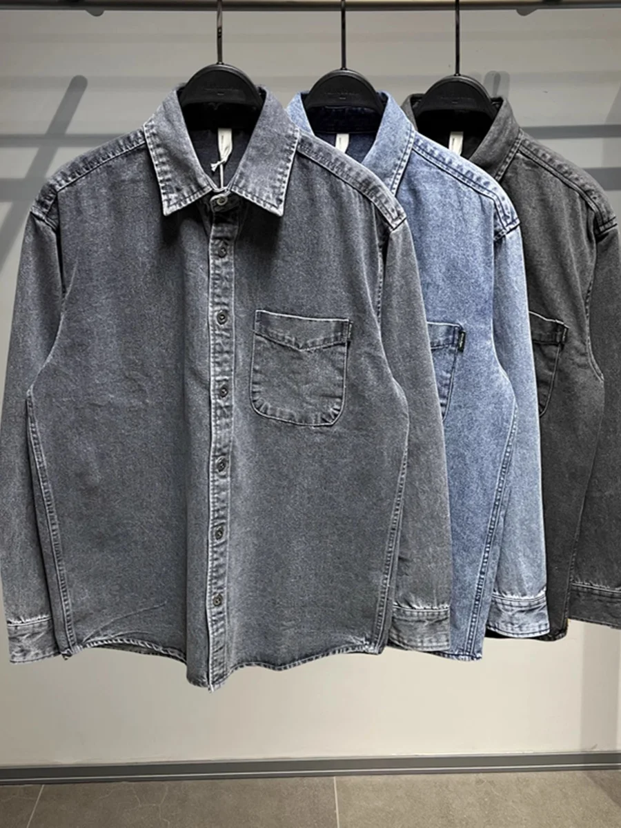 Мужская джинсовая куртка в стиле ретро, свободного кроя, для молодежи, осенняя, повседневная, от бренда Fashion Brand.
Мужская джинсовая куртка в стиле ретро, свободного кроя, для молодежи, осенняя, повседневная, от бренда Fashion Brand.