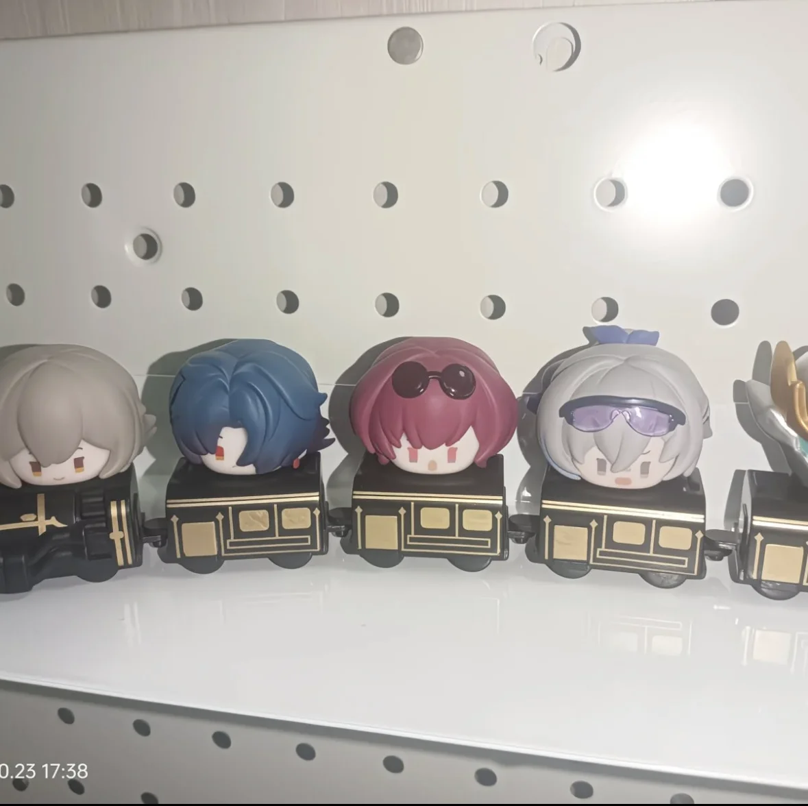 Honkai: Star Rail Random stacking Collection of 1pc random Figure Collectible for Birthday Party Decorations and Desk Display
Honkai: Star Rail Random stacking Collection of 1pc random Figure Collectible for Birthday Party Decorations and Desk Display