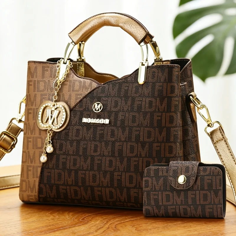 Women's handbag, versatile shoulder bag for commuting, shopping and dating, high-quality letter printed ladies bag
Women's handbag, versatile shoulder bag for commuting, shopping and dating, high-quality letter printed ladies bag