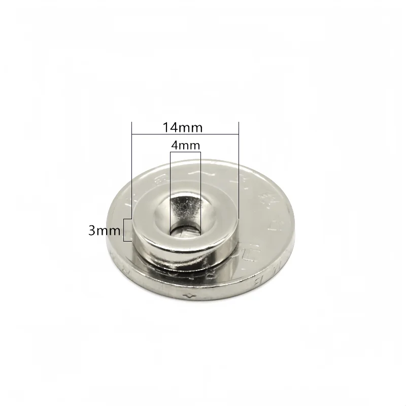 10 pieces N52 High-strength countersunk hole magent Diameter 14 mm × Thickness 3 mm - Hole diameter 4 mm
10 pieces N52 High-strength countersunk hole magent Diameter 14 mm × Thickness 3 mm - Hole diameter 4 mm