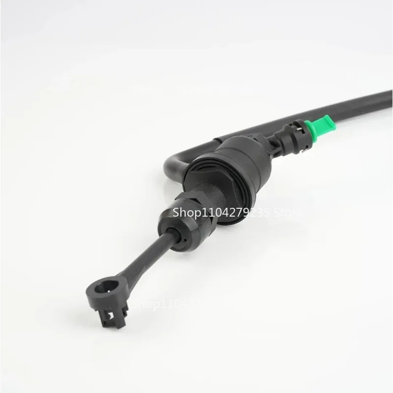 Clutch Master Cylinder OE 30610-1KM0A 30610-ED500 30610-1KM0E Auto Replacement Part
Clutch Master Cylinder OE 30610-1KM0A 30610-ED500 30610-1KM0E Auto Replacement Part