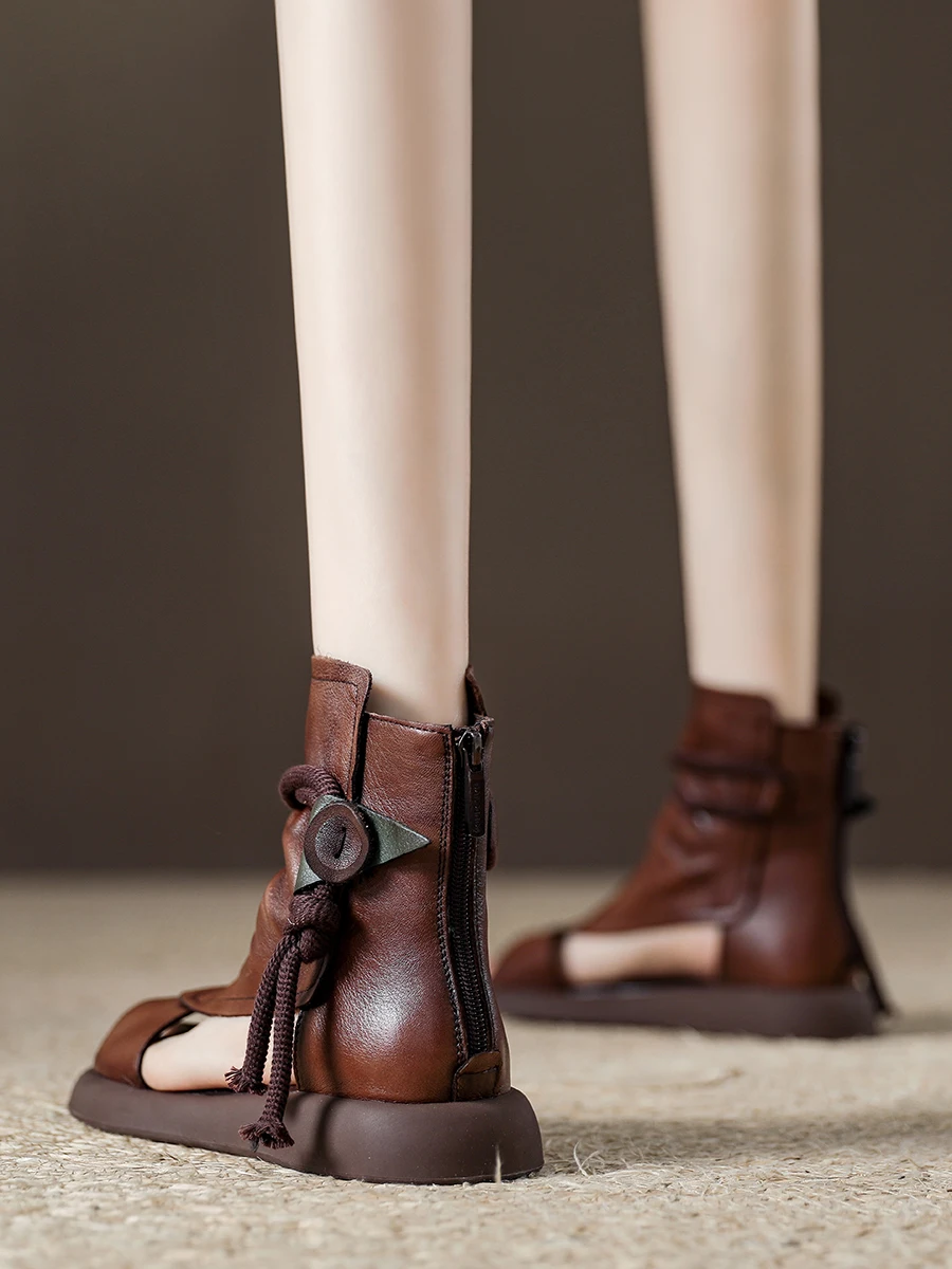 2025 Summer Genuine Leather Hollow Roman Sandals Retro Thick Sole Open Toe Short Boots Zipper Black/brown Women Casual Boots
2025 Summer Genuine Leather Hollow Roman Sandals Retro Thick Sole Open Toe Short Boots Zipper Black/brown Women Casual Boots