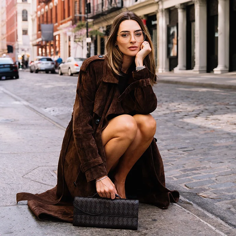 Chic Retro Faux Suede Trench Coat Double Breasted Lapel Belted Overcoat Women Fall Spring Street Trendy Vintage Outerwear
Chic Retro Faux Suede Trench Coat Double Breasted Lapel Belted Overcoat Women Fall Spring Street Trendy Vintage Outerwear