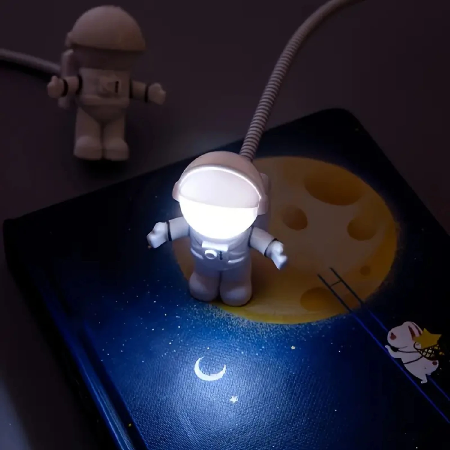 Quran Paper lanterns Monkey lamp Mini desk light Girls room Book light S room decor Waterproof lamp Warm light Desk ornament
Quran Paper lanterns Monkey lamp Mini desk light Girls room Book light S room decor Waterproof lamp Warm light Desk ornament