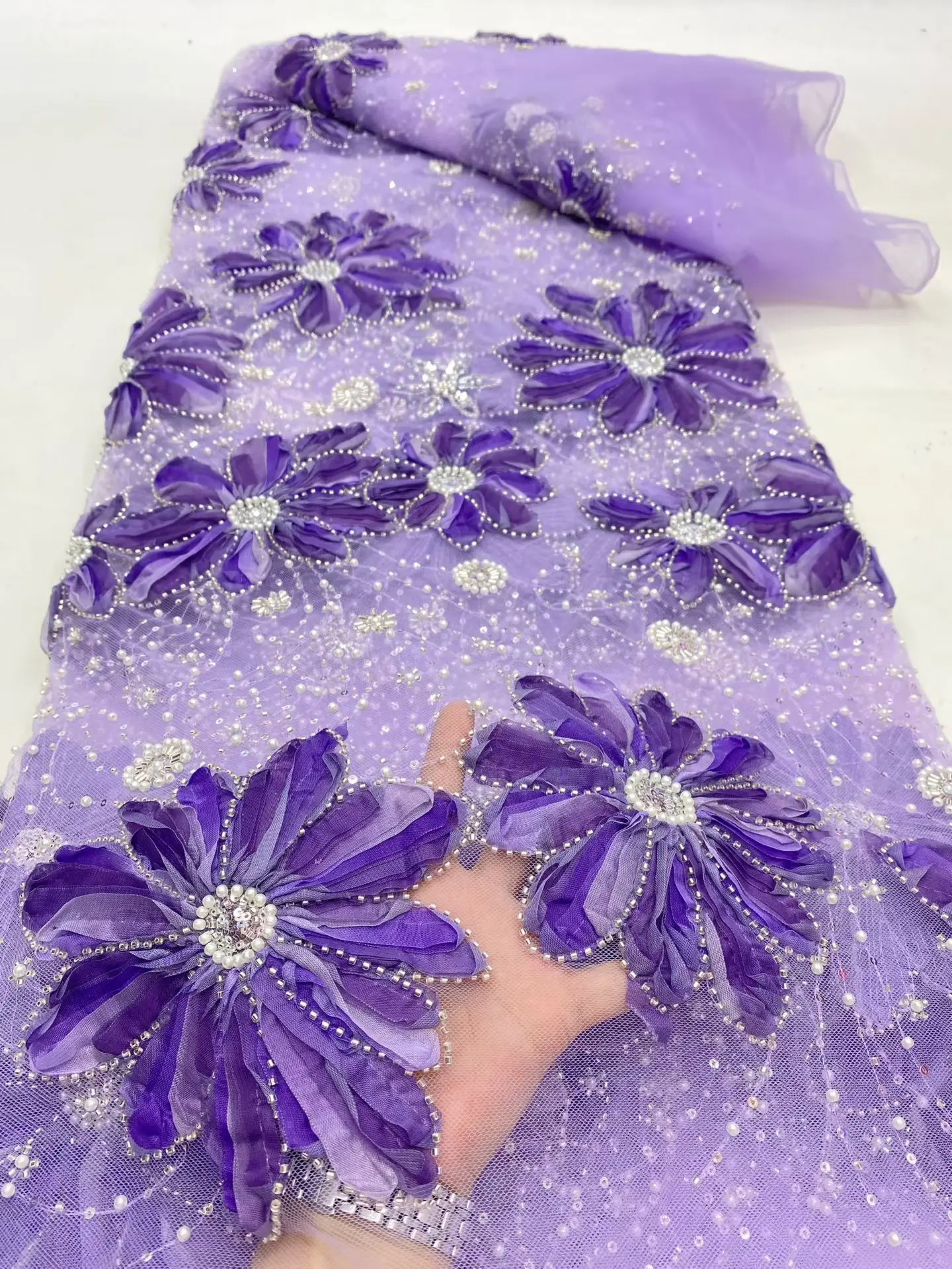 African Nigerian 2025 Latest High Quality With Guipure Embroidery Tulle Sewing Lace Fabric Dresses Sequins 5Yards DP0481
African Nigerian 2025 Latest High Quality With Guipure Embroidery Tulle Sewing Lace Fabric Dresses Sequins 5Yards DP0481